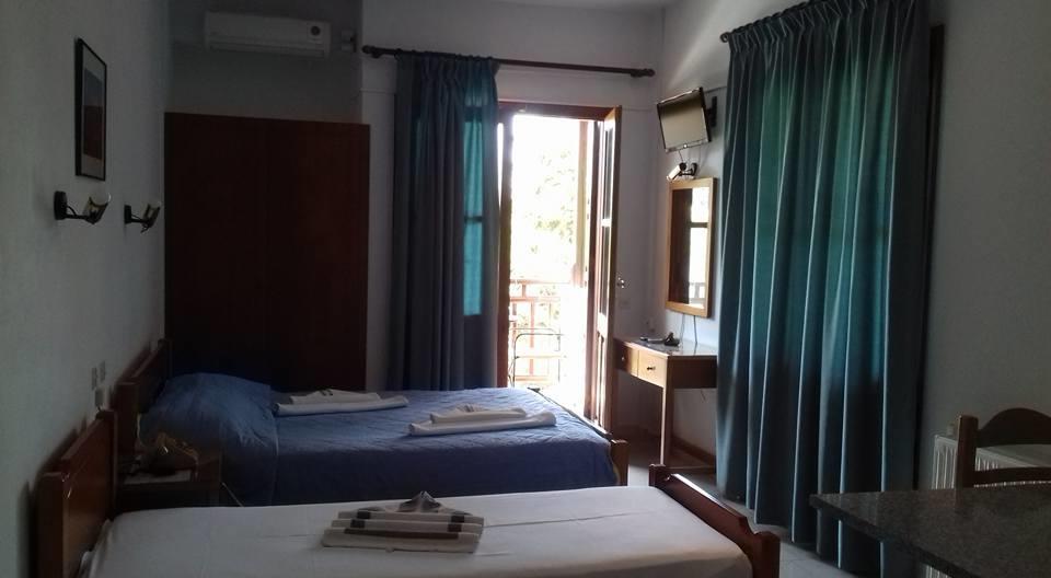 Charoula Apartment Platanias  Ngoại thất bức ảnh