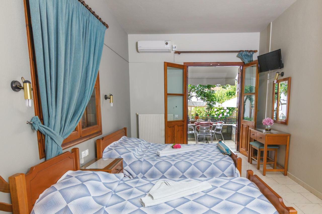 Charoula Apartment Platanias  Ngoại thất bức ảnh